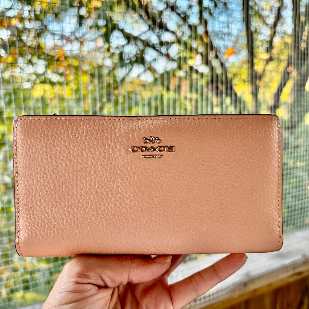 COACH Womens Faded Blush Pebbled Leather Snap Closure Wallet